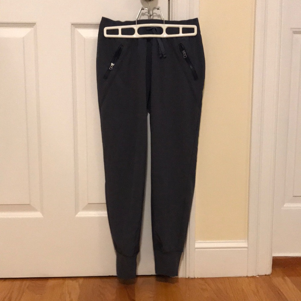 Girls joggers